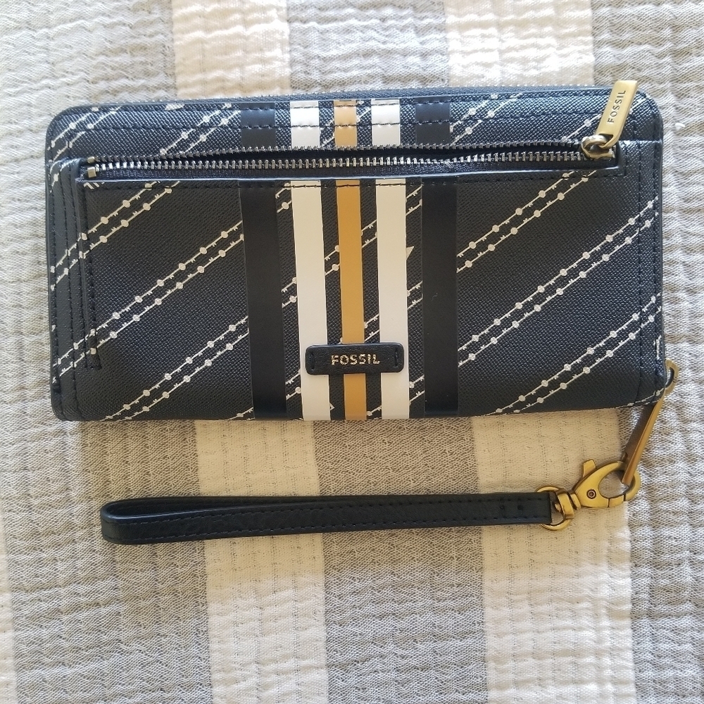 Fossil | Logan Rfid Wallet - image 1